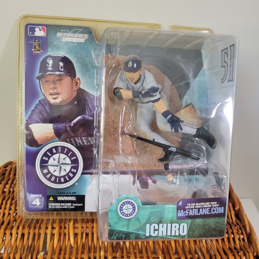 McFarlane MLB Series 4 Ichiro Suzuki Seattle Mariners Action Figure 2003 New